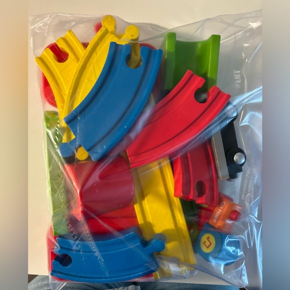 Wooden hape first train set - Picture 3 of 3